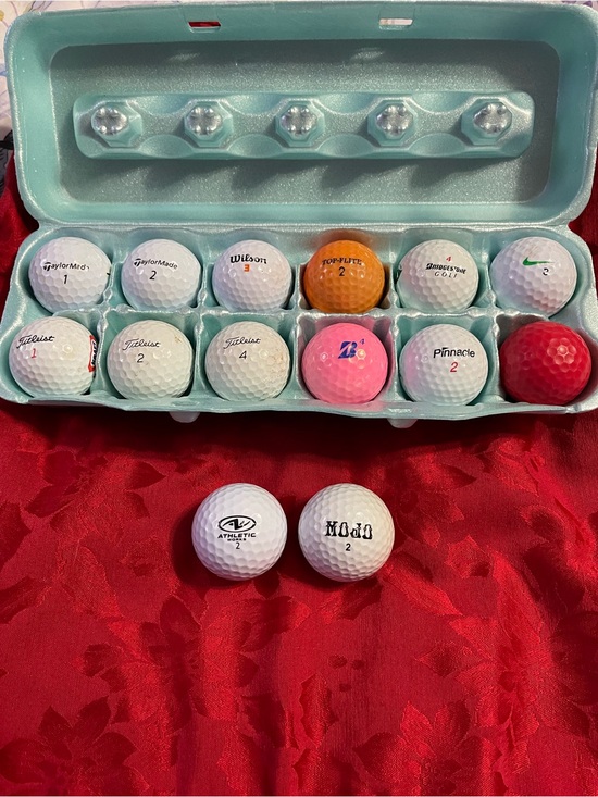 Titleist, Taylormade and more Other - Lot of 14 Golf Balls! Buy 12, get 2 free! Good Condition!
